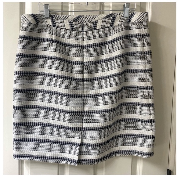 Halogen Tweed Skirt - Picture 6 of 8